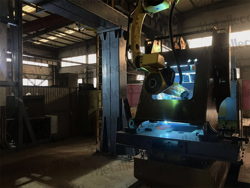 Robot welding system for front frame of loader
