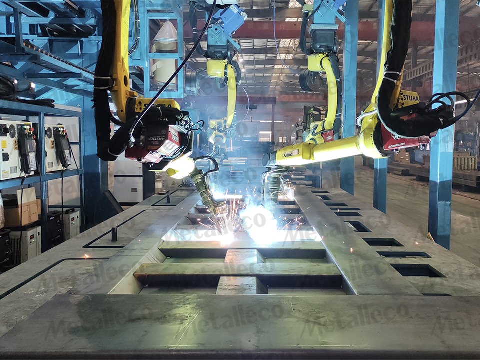 Dump Truck-Compartment Plate Programming Free Welding Production Line